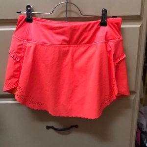 Cute, never worn tennis skirt. Size small